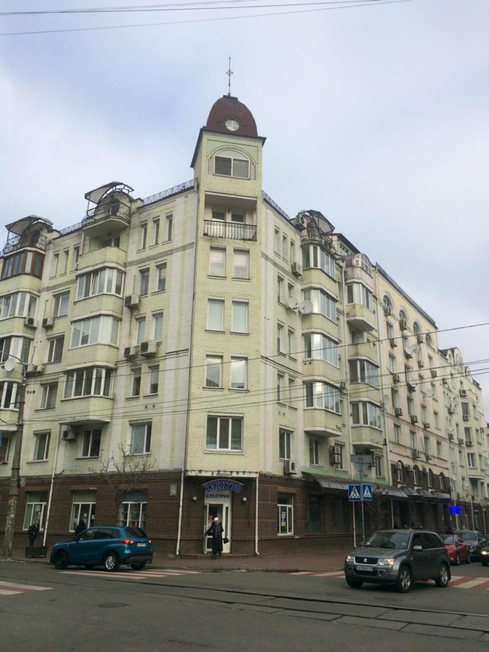 1br In The Old Center