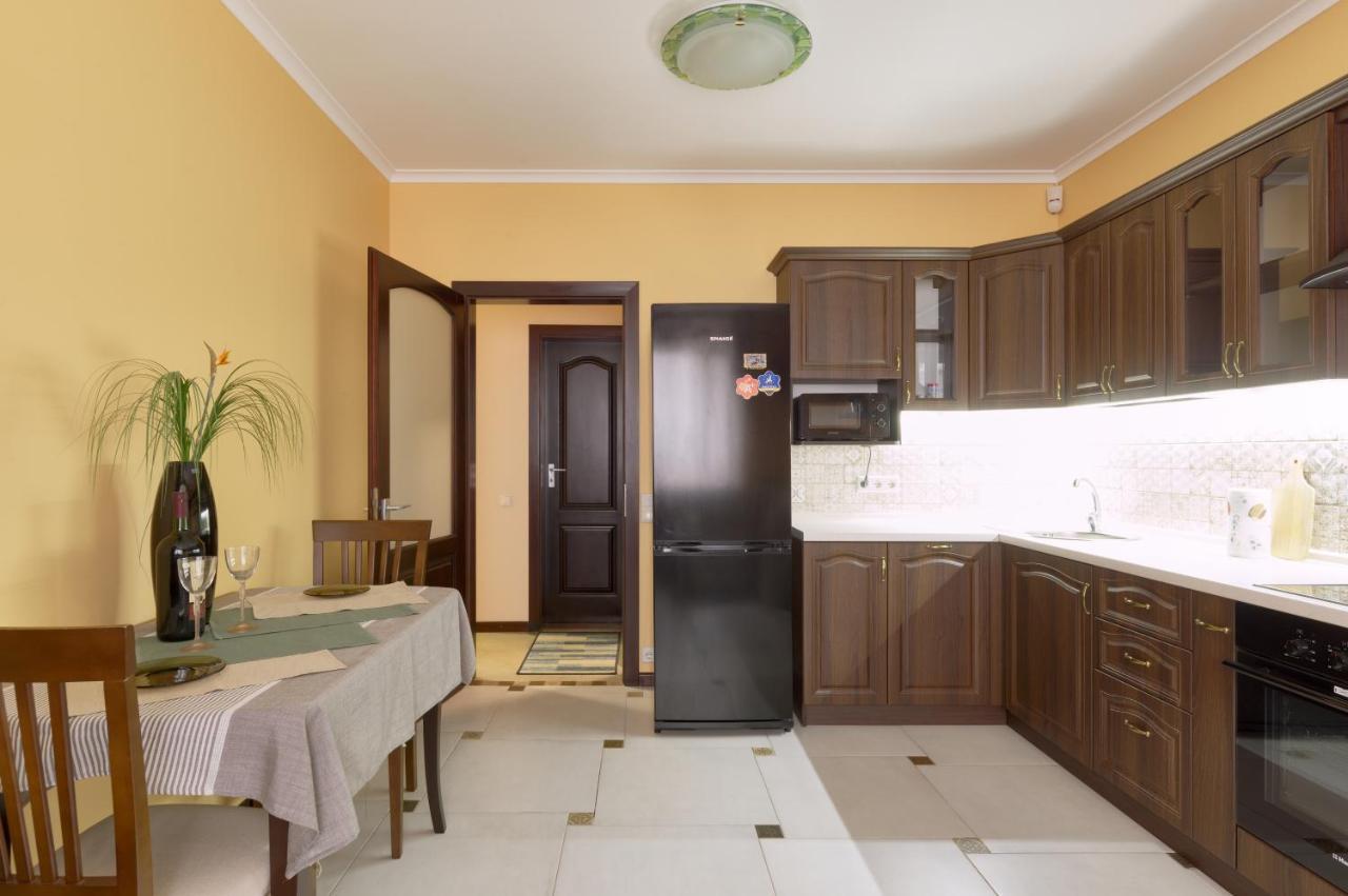 1br In The Old Center Apartment Kyiv