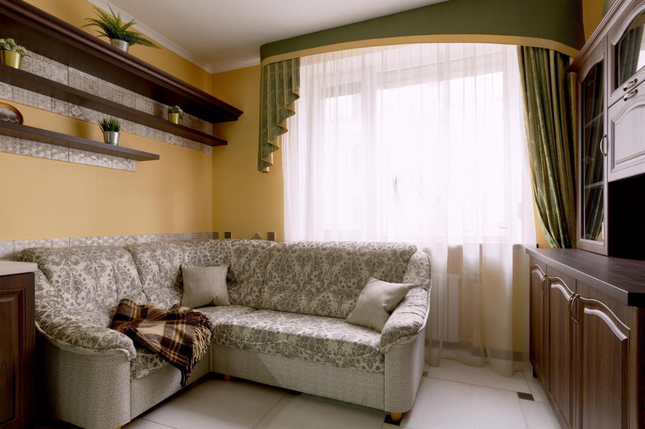 1br In The Old Center