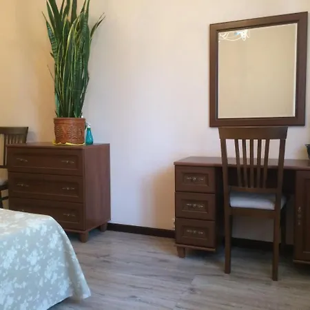 1Br Apartment In The Old City Center Kyiv Exterior photo